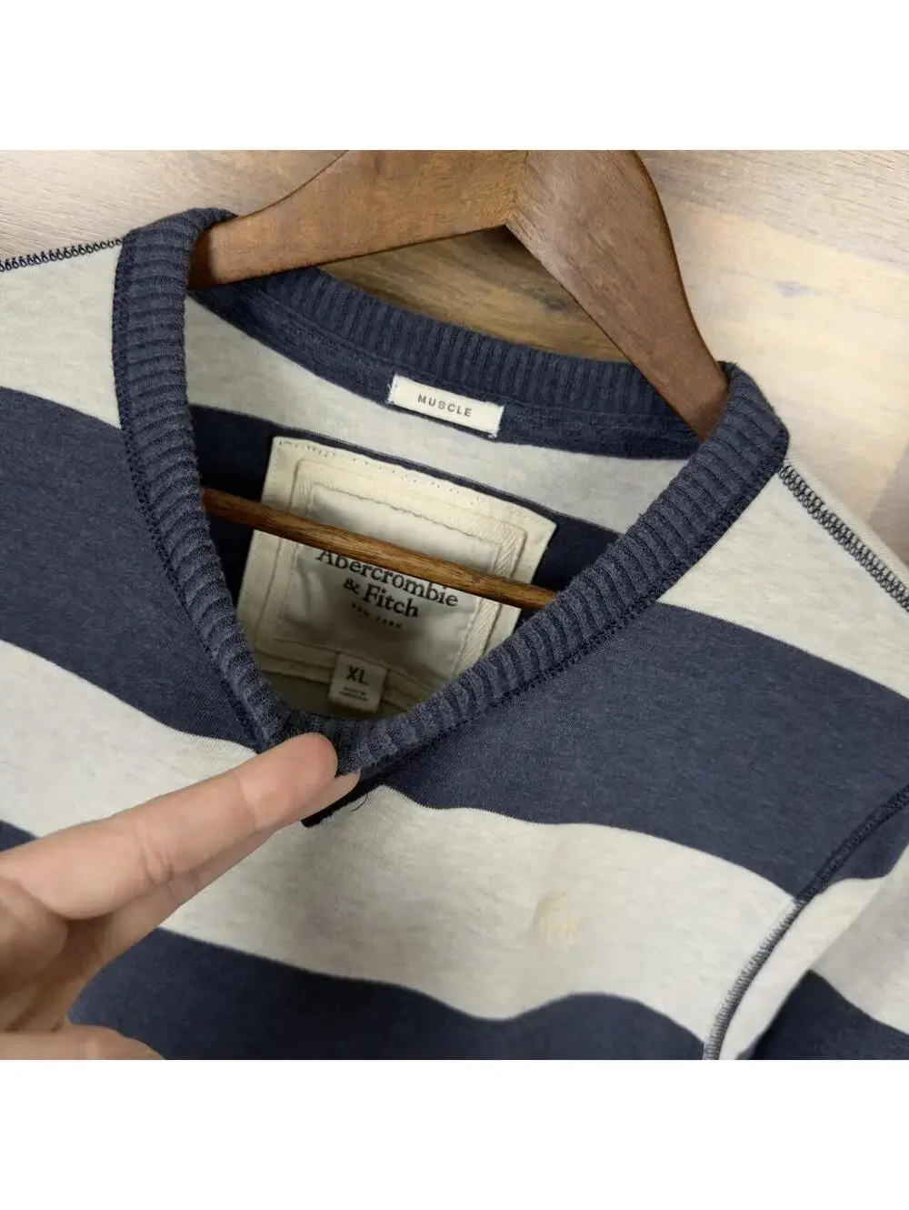Vintage Abercrombie & Fitch Muscle Striped Crewneck Sweater XL Navy White Y2K